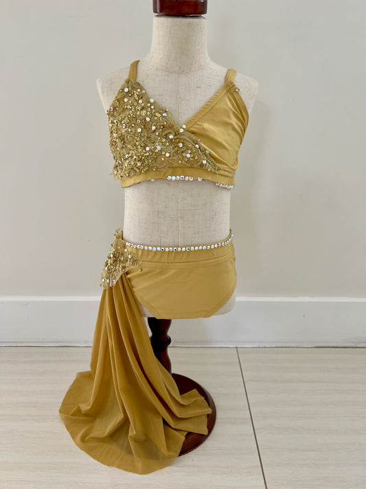 Gold 2 piece with side skirt / child large